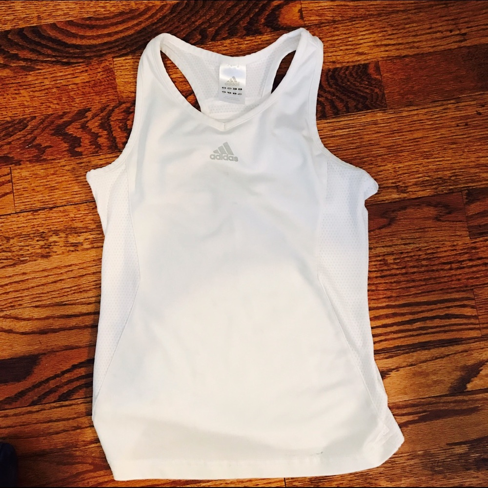 Girls adidas raverback for tennis in white