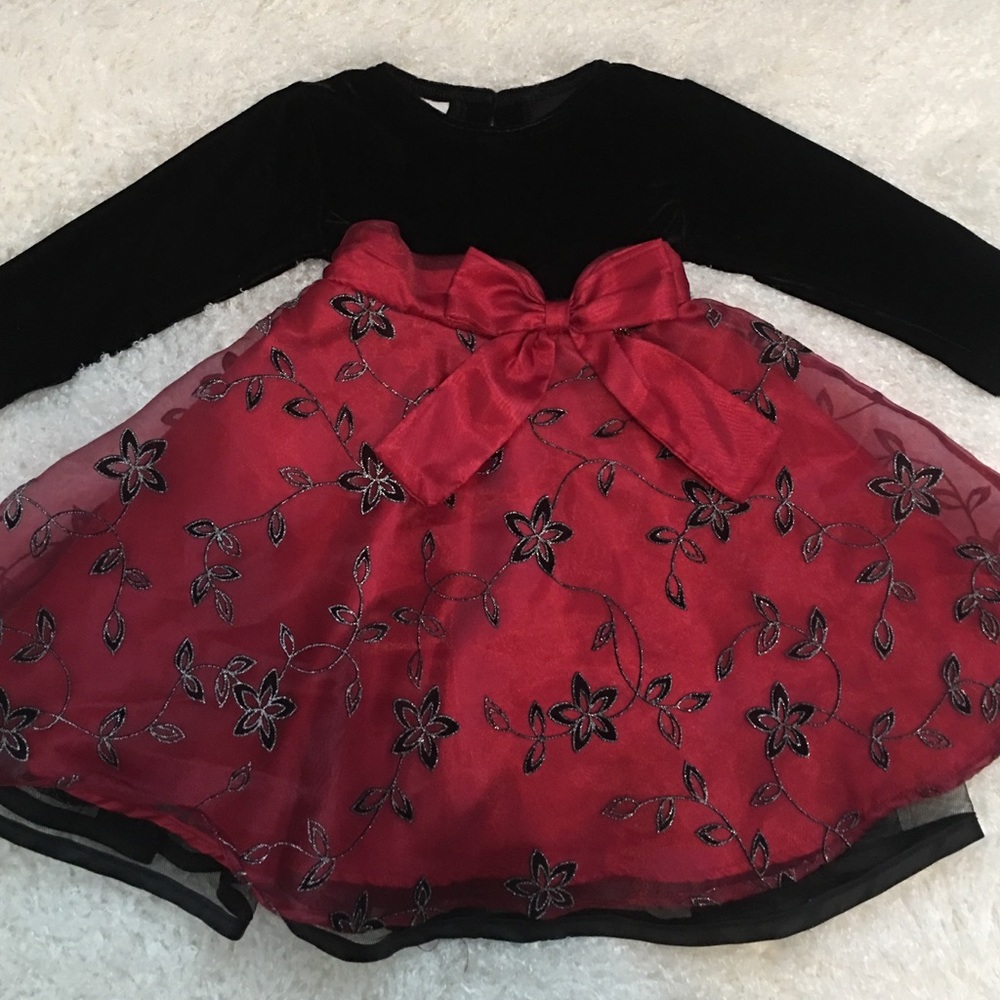 Formal baby girls' dress