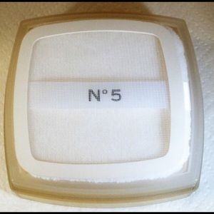 Chanel Number 5, powder