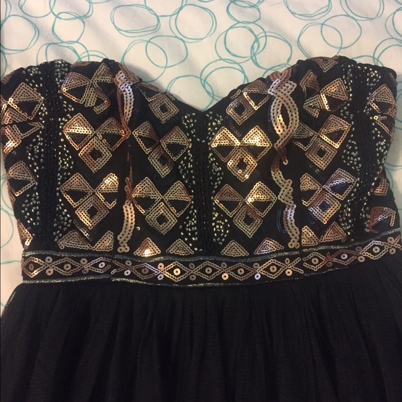 ❌❌ SOLD ❌❌ Black Prom Dress - Picture 1 of 3