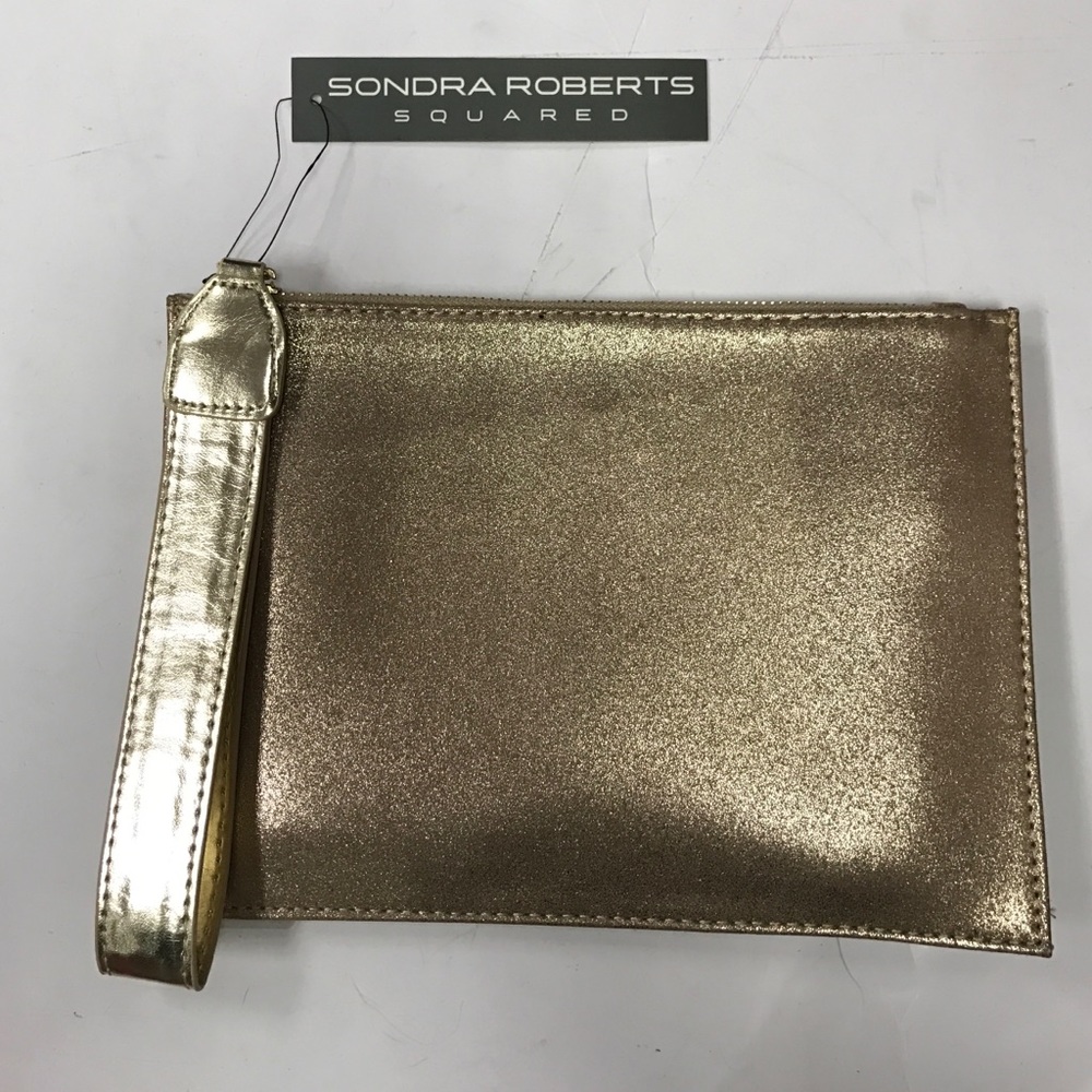 Gold wristlet