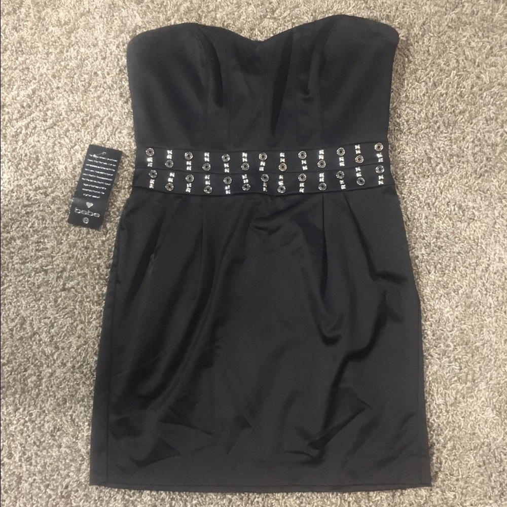 Black strapless dress