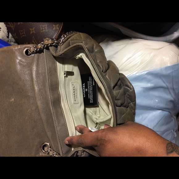 Chanel - Picture 4 of 4