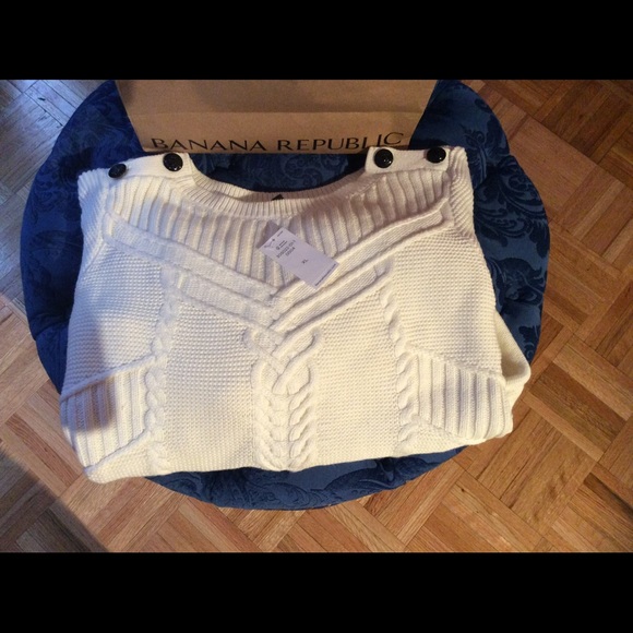 Banana Republic Sweater New with Tags Size XL - Picture 3 of 3