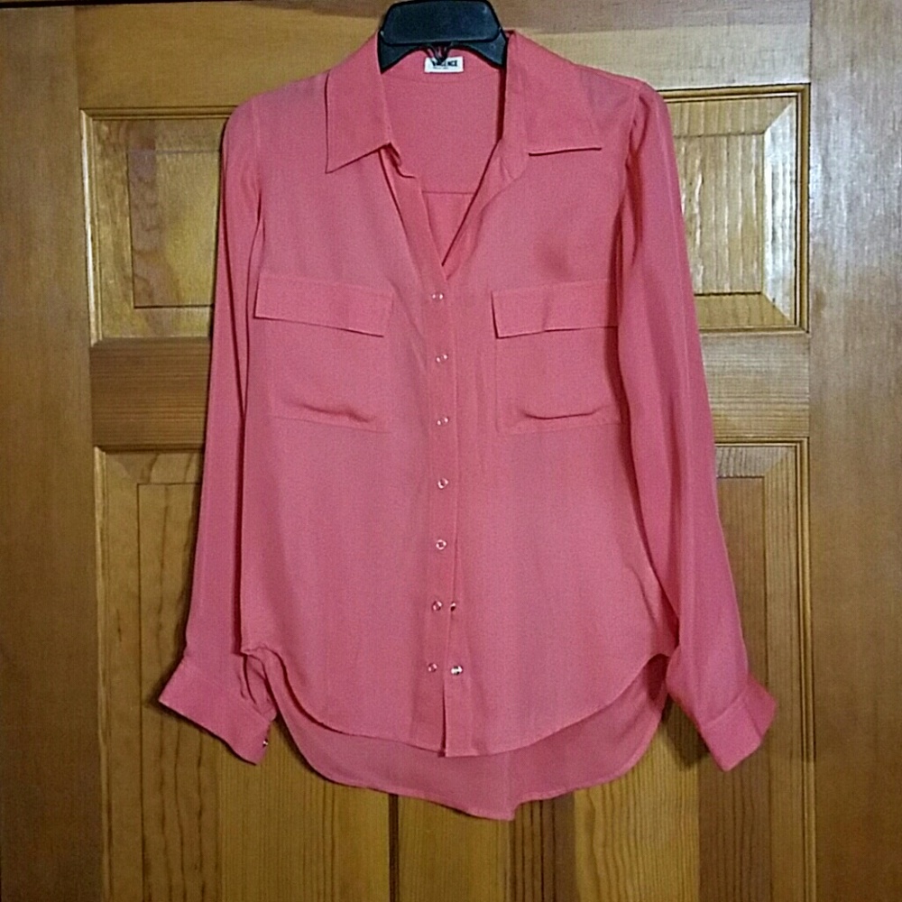 NWOT L'agence Silk Blouse