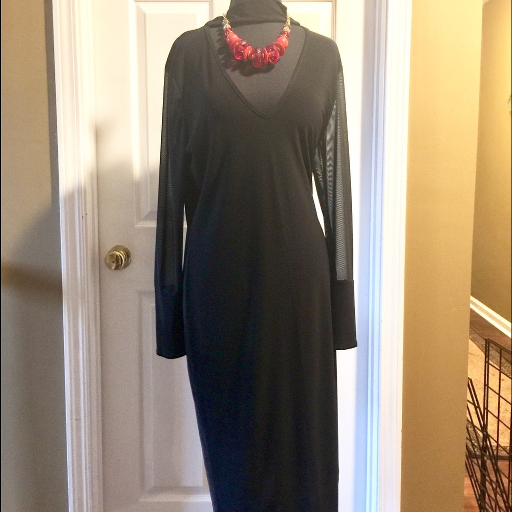 LAST ONE ☝️ Curvy Diva Choker Dress Black Only - Picture 3 of 6
