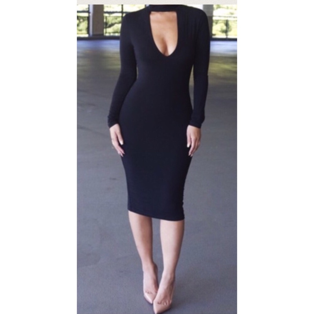 LAST ONE ☝️ Curvy Diva Choker Dress Black Only - Picture 2 of 6