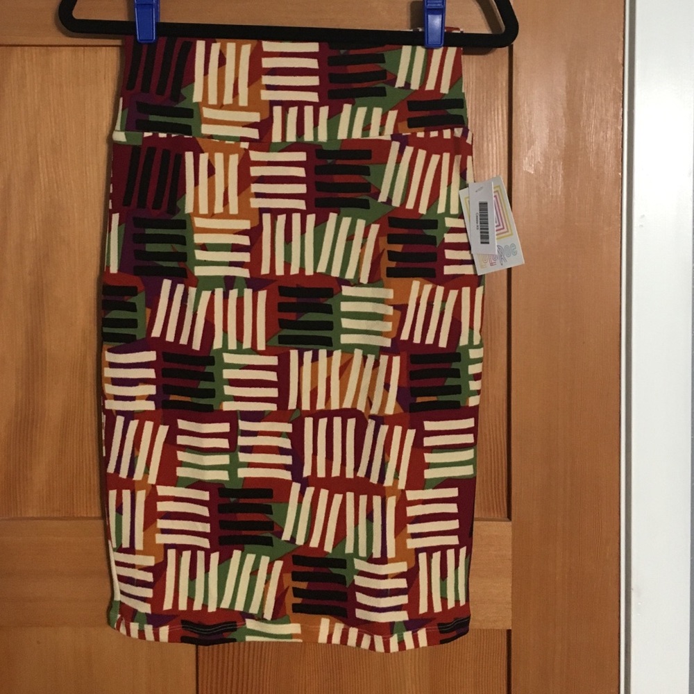 XS Cassie. Can also be worn as a scarf (try it)