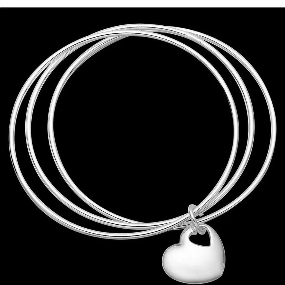 🌸🌸🌸silver Heart bracelet 🌸🌸🌸
