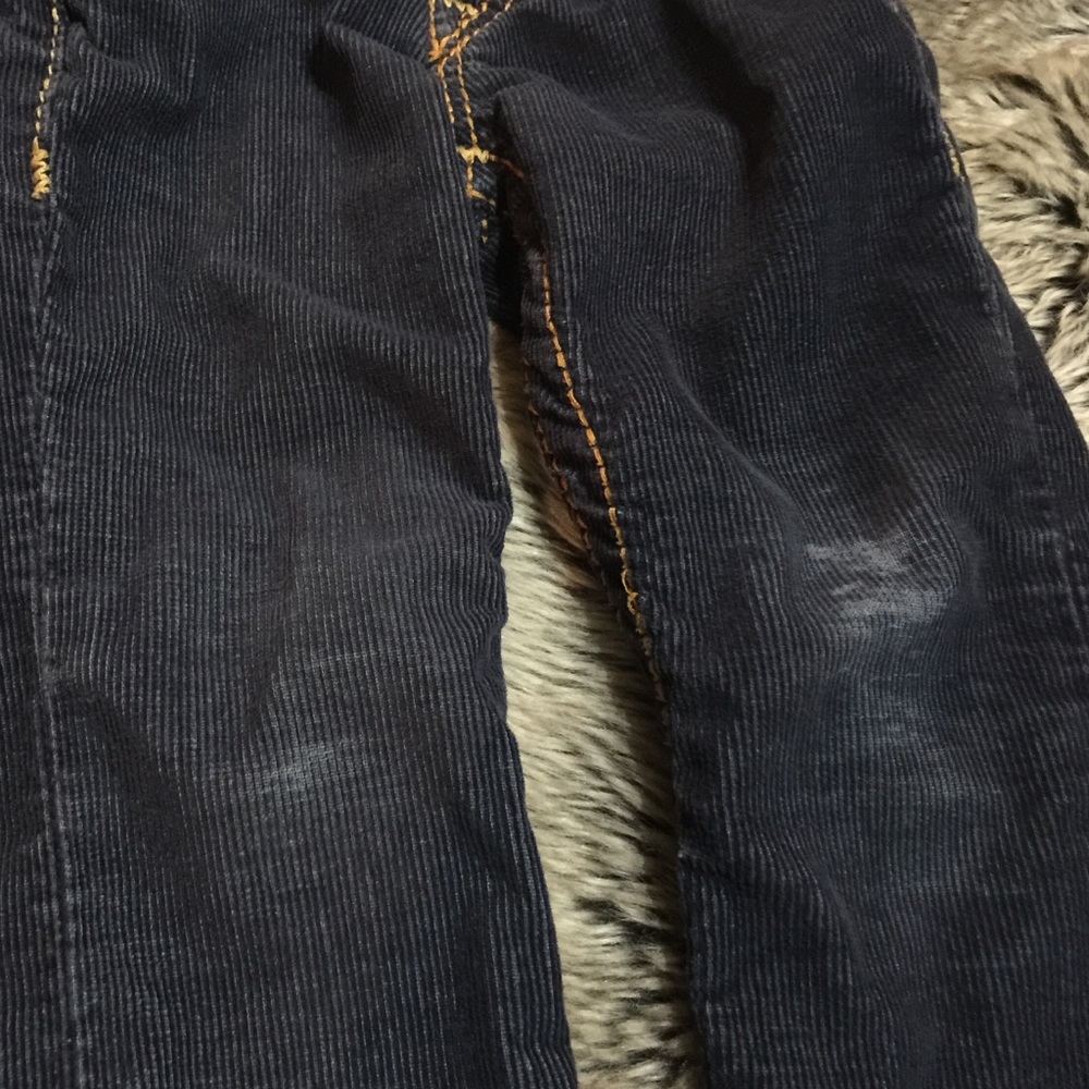 True Religion - Picture 4 of 4