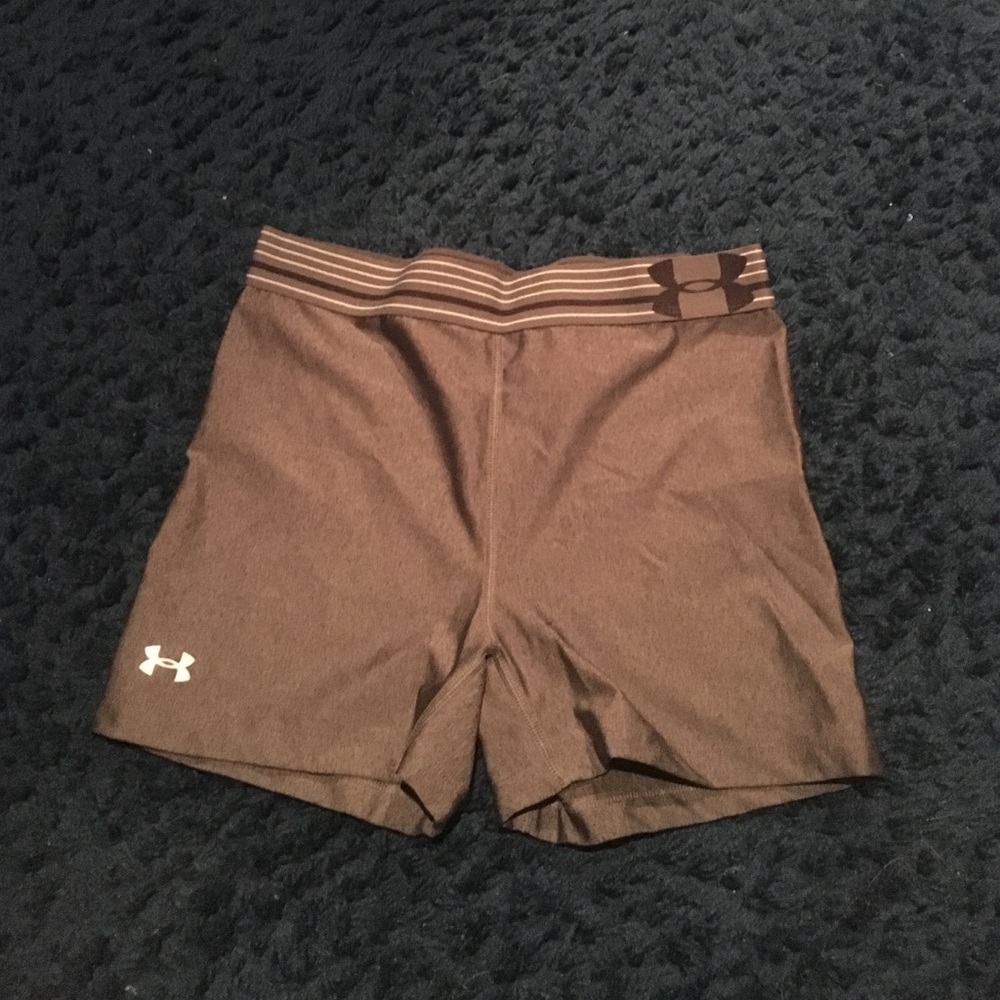 Athletic shorts