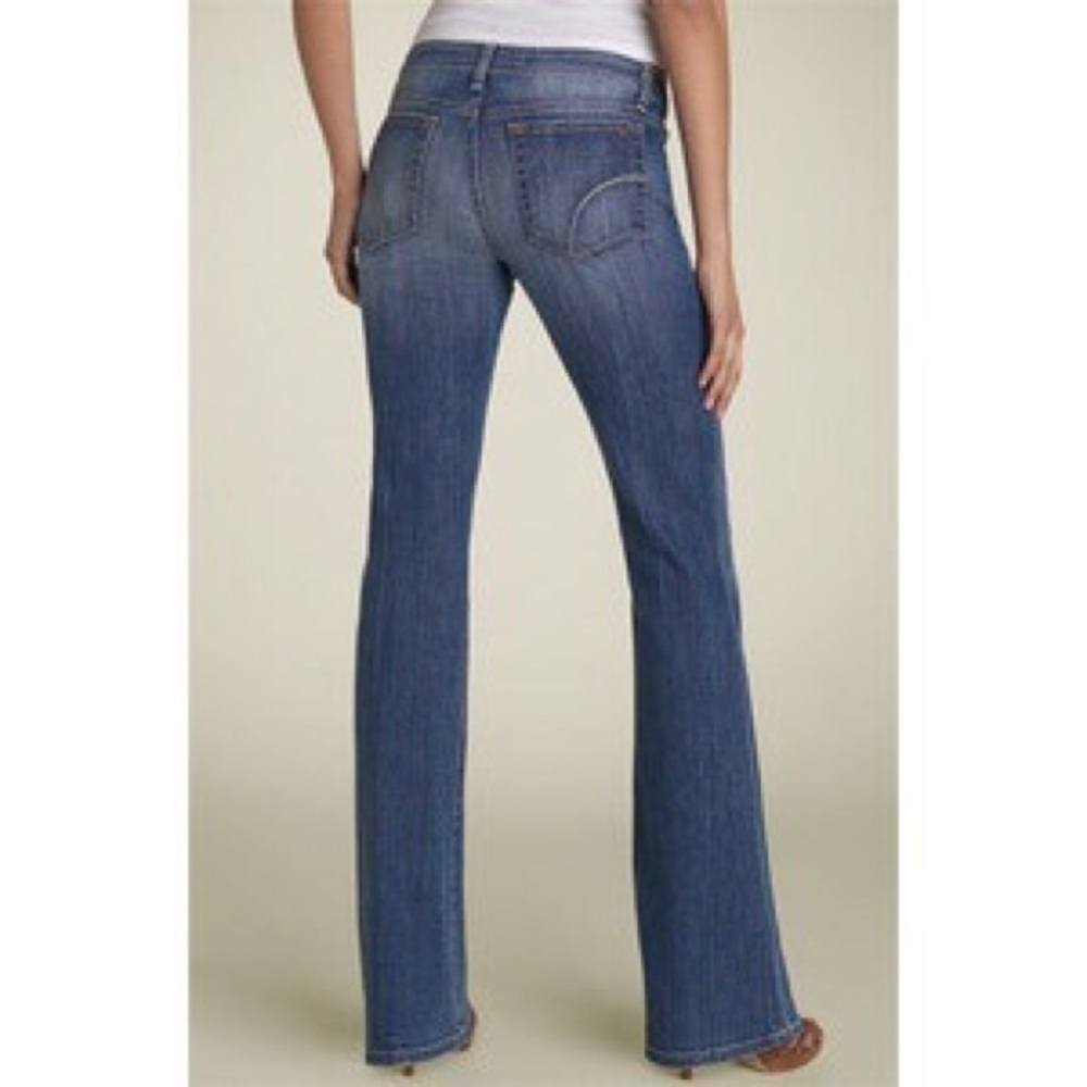 Joe's Honey fit jeans!