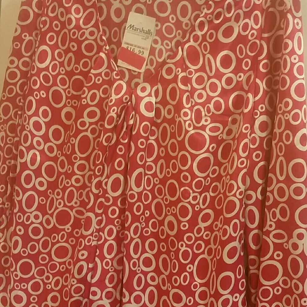 Ladies blouse  100 % polyester smoke free home