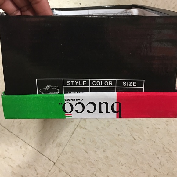 Bucco Capensis Shoes - Picture 2 of 4