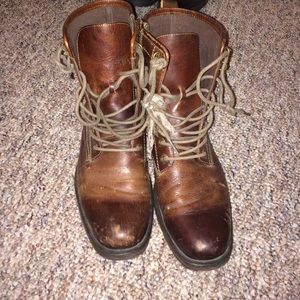 Beautifully Worn Men's Brown Leather Boots
