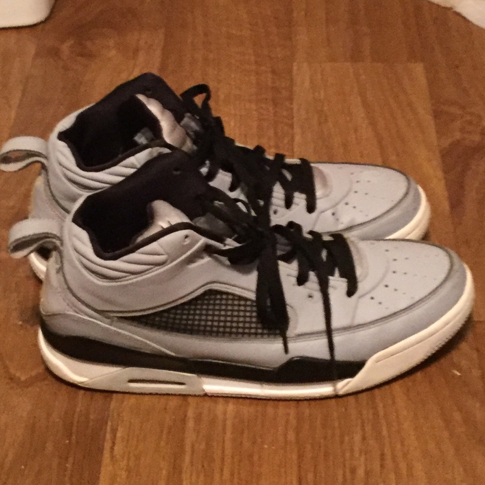 Jordan flight 9 wolf grey price !negotiable!