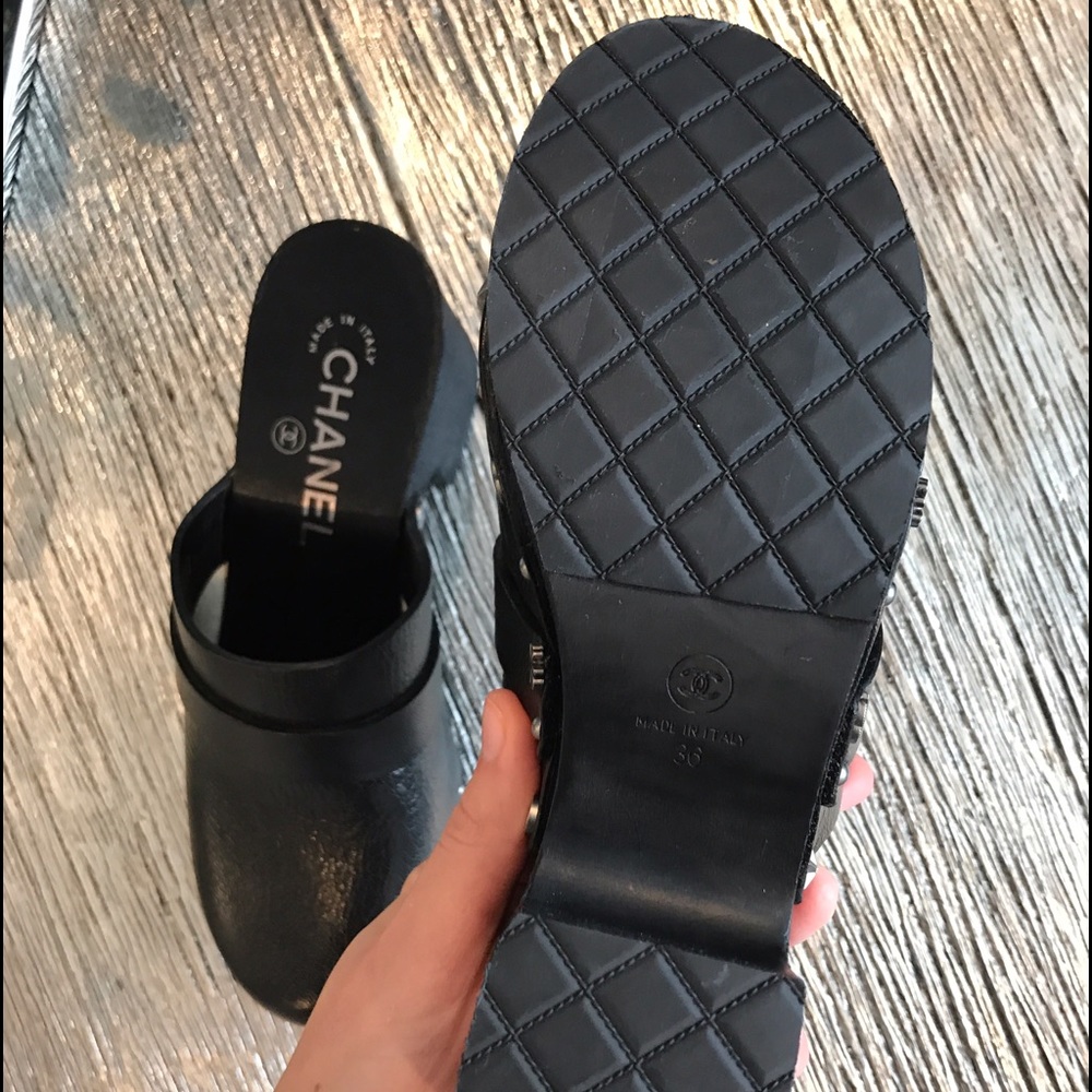 New Auth! CHANEL wooden clogs leather mules Sz 36 - Picture 2 of 4