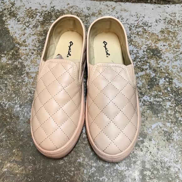 Nude quilted slip on sneaker - Picture 3 of 4