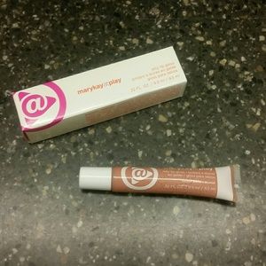 Mary Kay @play jelly lip gloss! Teddy Bare