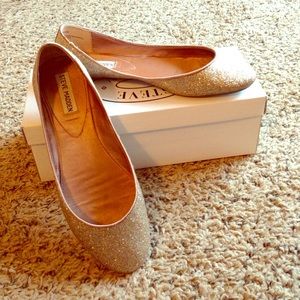 Steve Madden Gold Glitter Flats