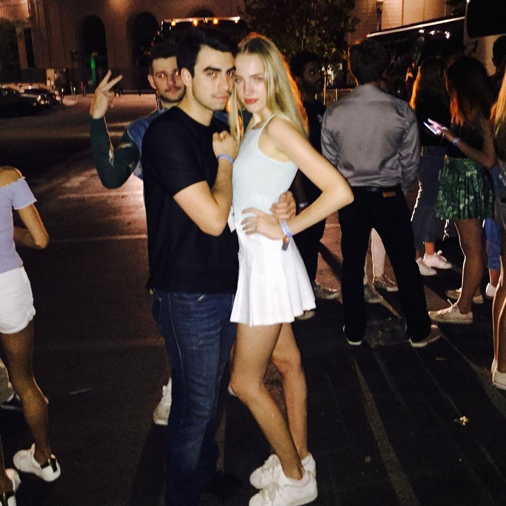 Meet your Posher, Hayley