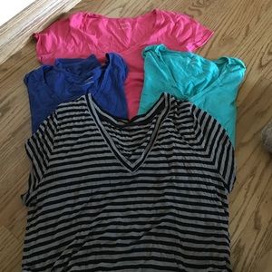 Maternity Large tshirts. Motherhood and Liz Lange