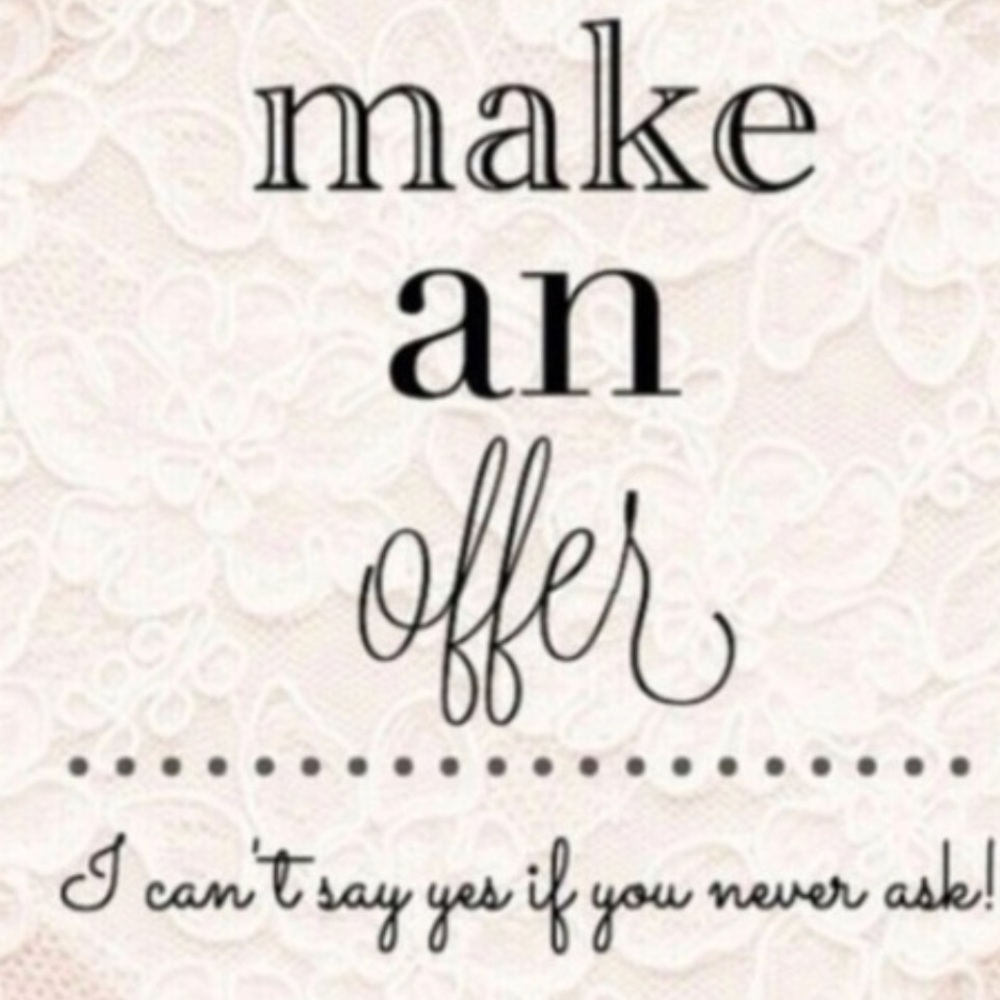 ✨Make An Offer ✨