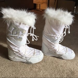 DC Snow Boots