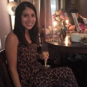 Meet your Posher, Angelica