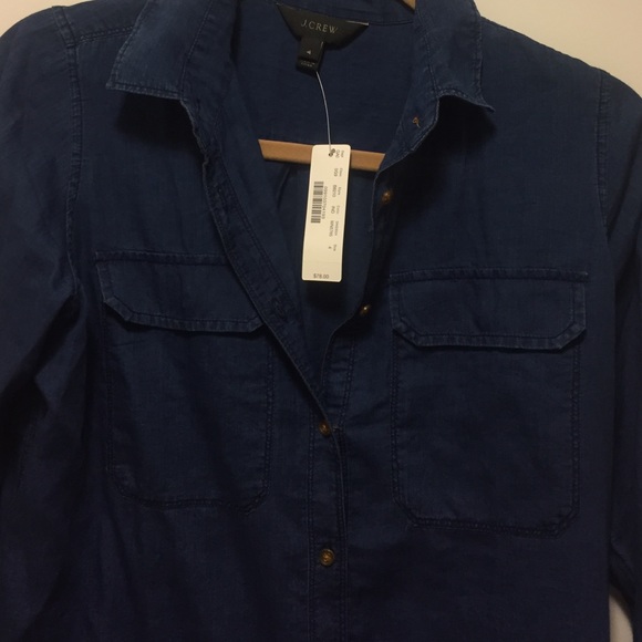 J.Crew Button Down Chambray Shirt. - Picture 3 of 4