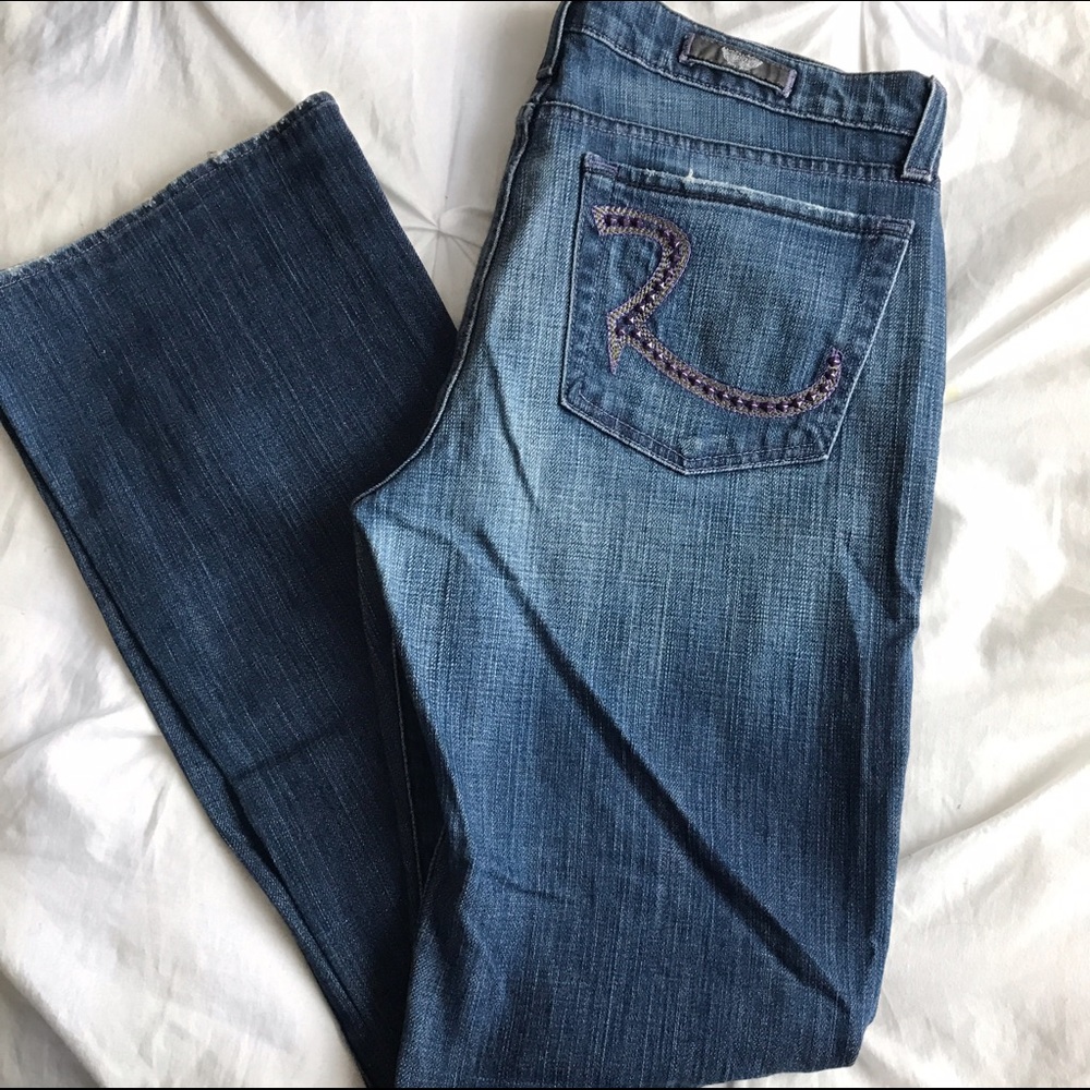 Rock & Republic embellished pocket Bootcut jeans!