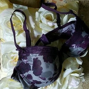 Demi bra