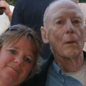 Meet your Posher, Laurie