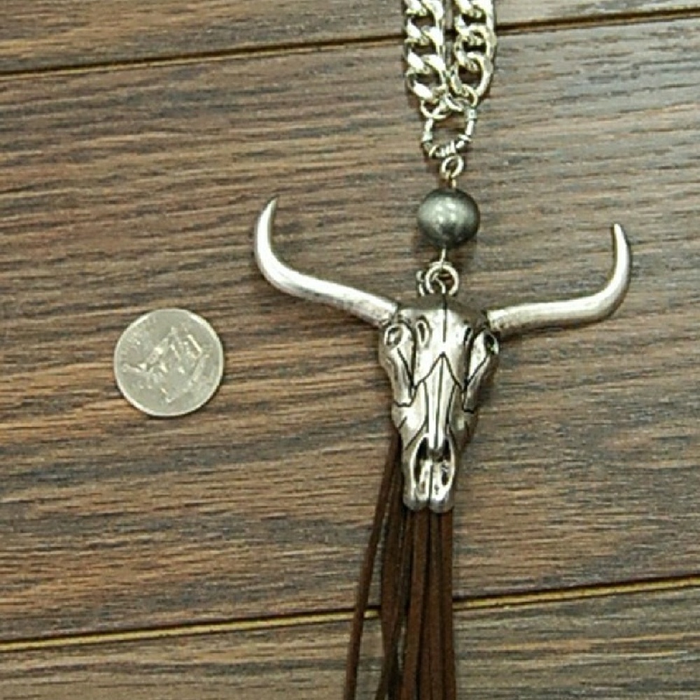  BACK IN STOCK! Steer Skull Tassel Necklace - Picture 2 of 3