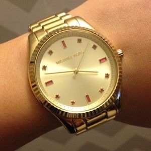 Authentic MK-3246 Michael Kors watch FINAL PRICE