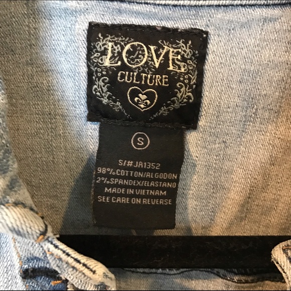 Jean jacket - Picture 3 of 3