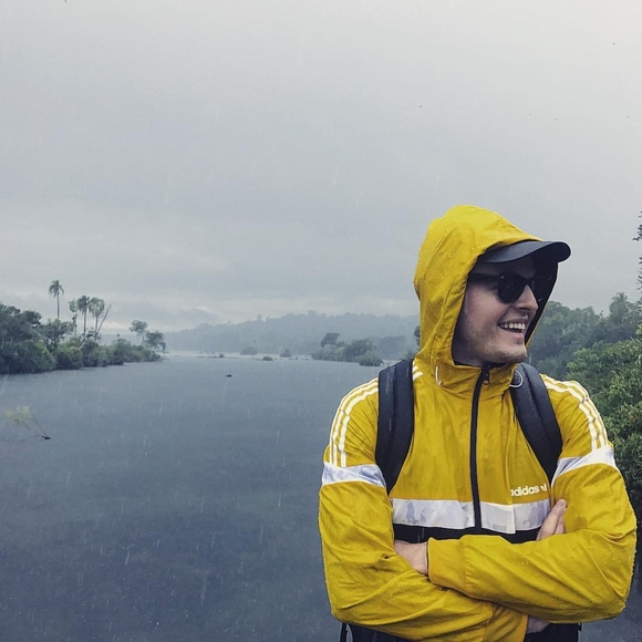 Meet your Posher, Eric - Picture 3 of 3