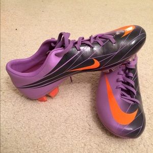 Nike Cleats Mercurial Miracle FG Size M7.5 (W8.5)