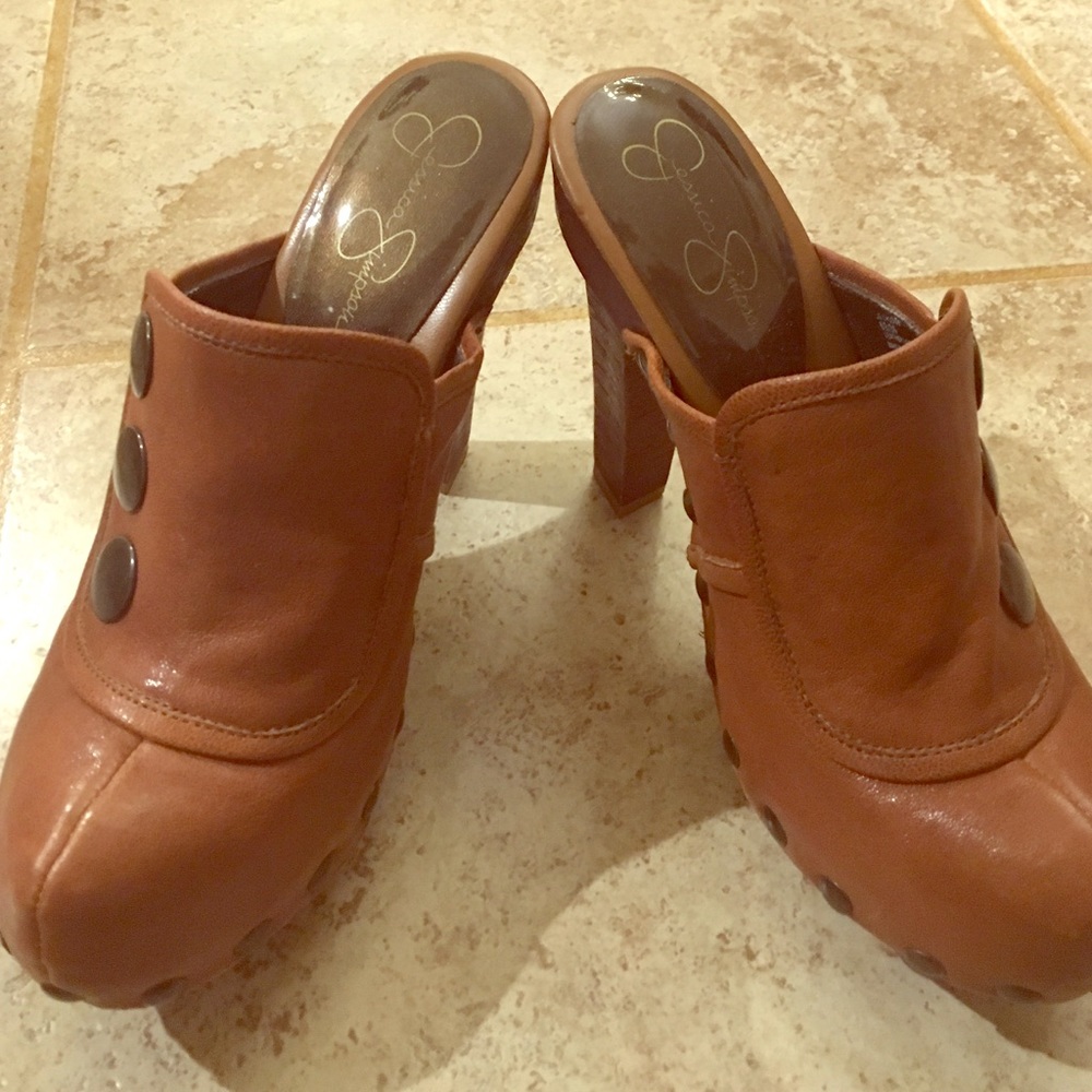 Jessica Simpson heeled mules.