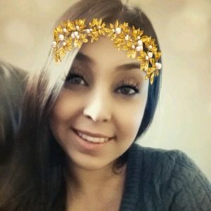 Meet your Posher, Yvette