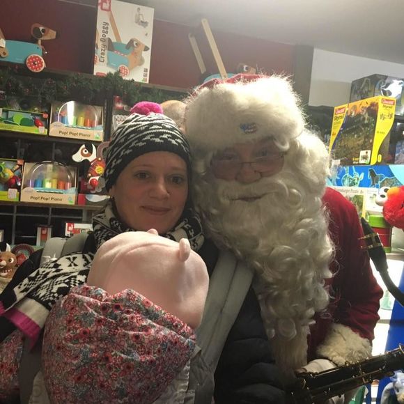 Meet your Posher, Pia - Picture 1 of 1