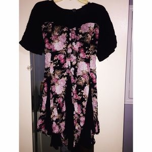 Vintage Fit and Flare Style Dress