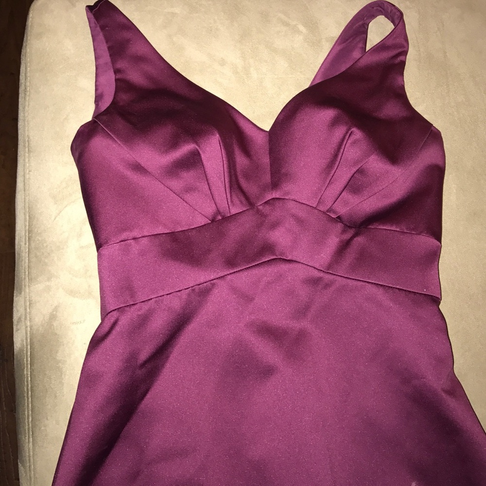 beautiful maroon Alfred Angelo dress