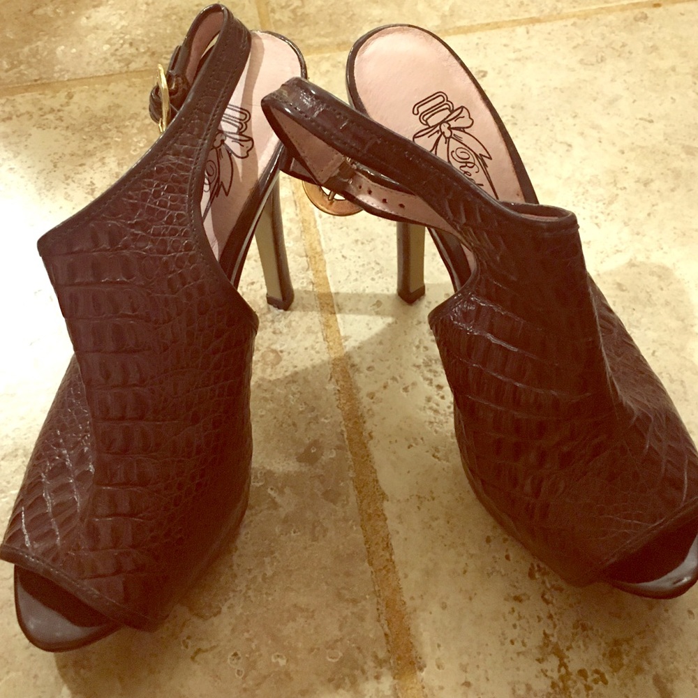Red or Dead peep toe sling back heels.