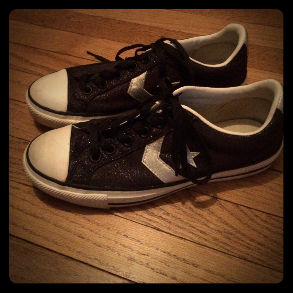 GLITTER CONVERSE!