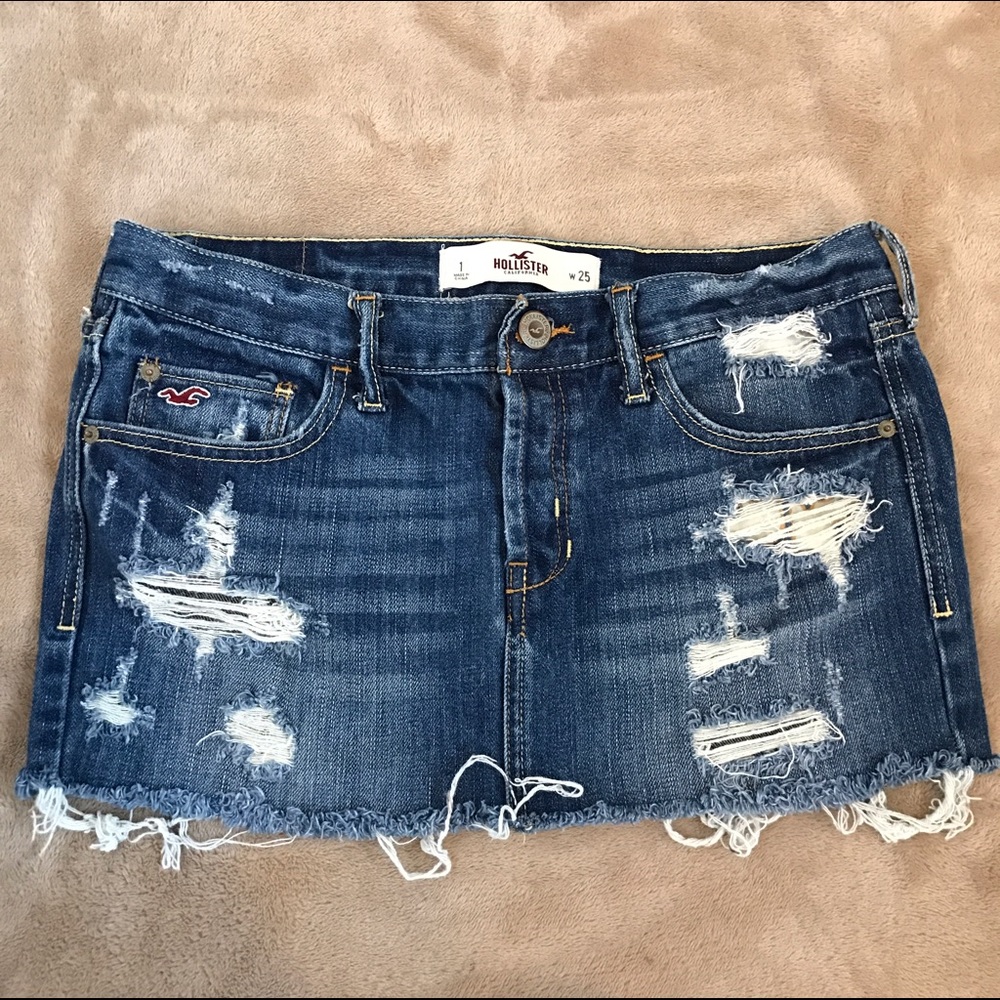 SOLD ON ♏️ercari HOLLISTER Jean mini skirt