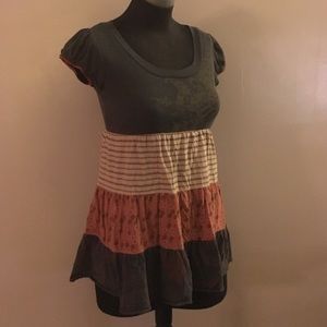 CLOSET CLOSING -Short sleeve, peasant style shirt