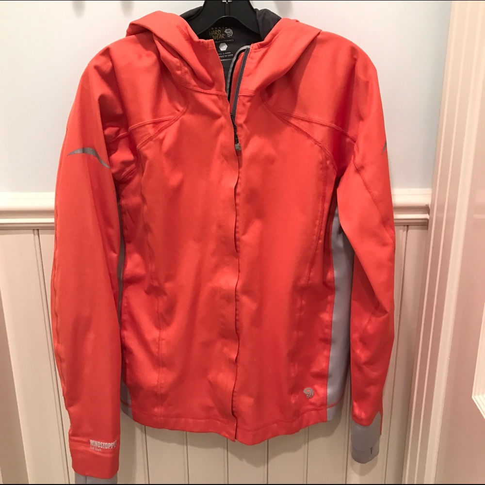 Mountain hardwear windbreaker