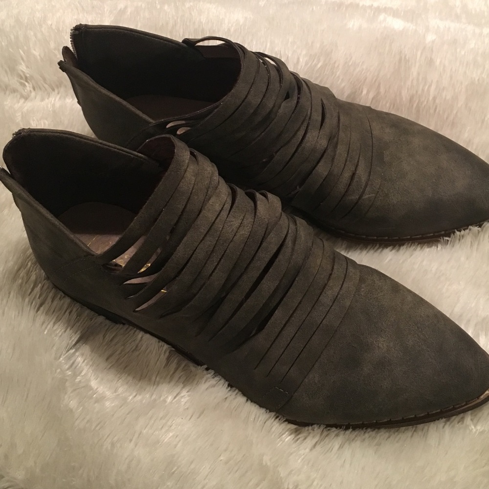 MI.IM Cut Out Booties