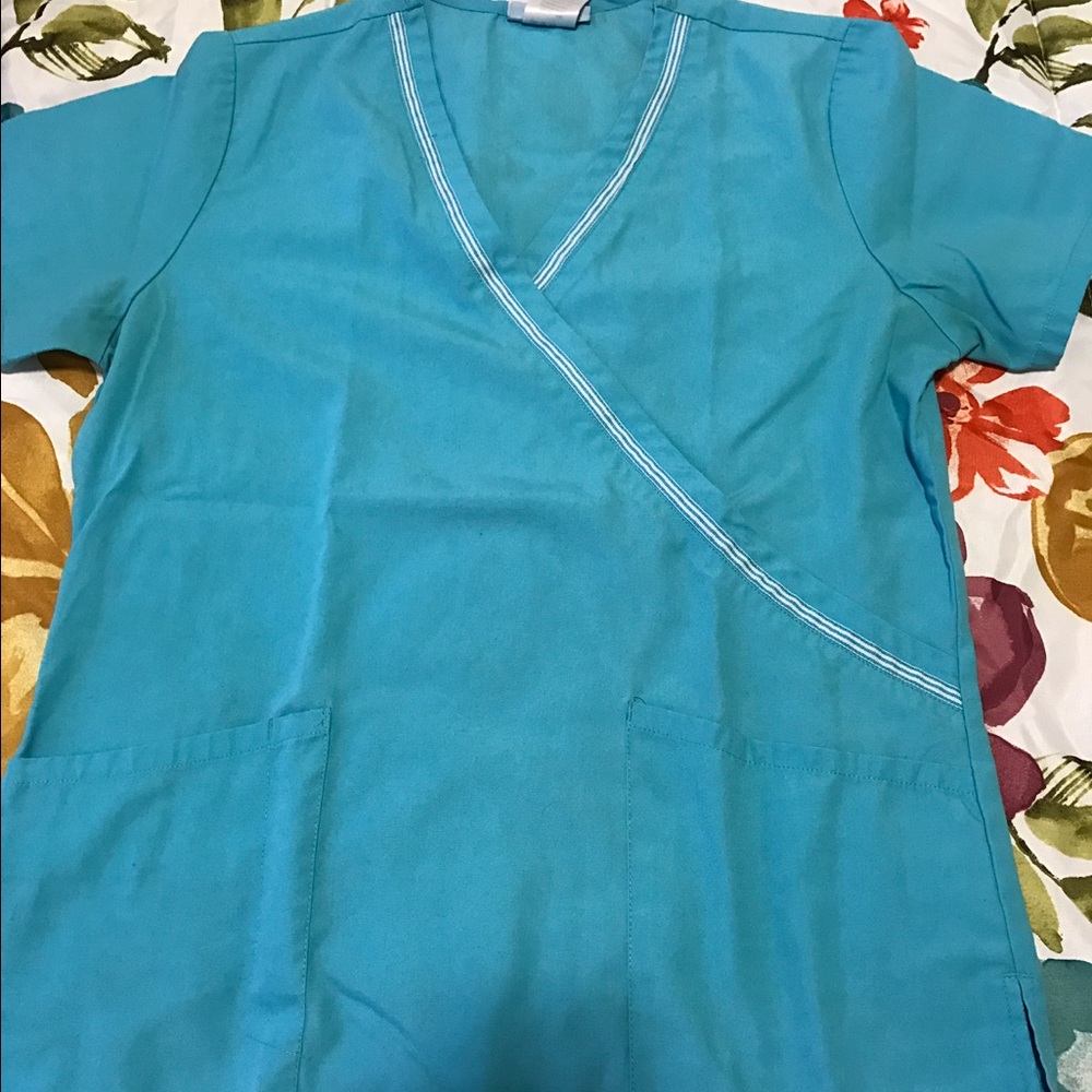 Scrub Top